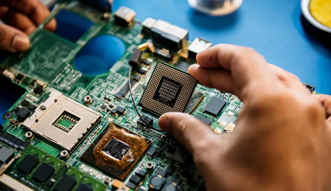 Risk Management Software for Semiconductor Supply Chain Compliance: Ensuring Resilience and Regulatory Alignment