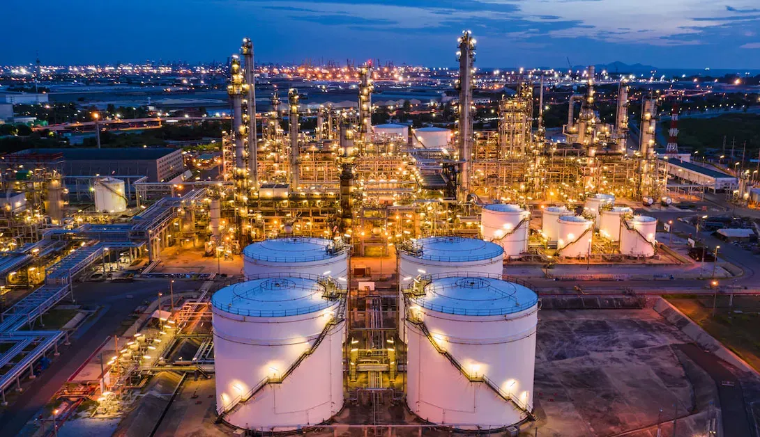 Emergency Response in the Oil and Gas Industry with a Next-Generation EHS Solution